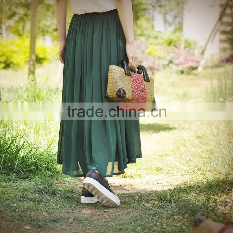 Hot selling beautiful beach bag plastic handle thailand straw bag