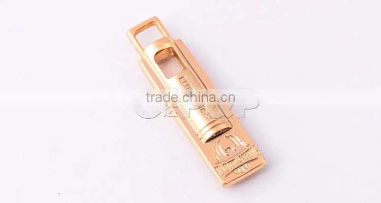 The nice gold plating customized zipper puller backpack