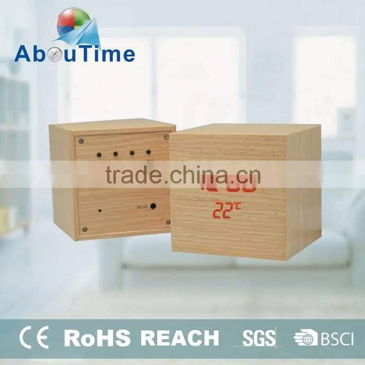 Decoration alarm clock wood