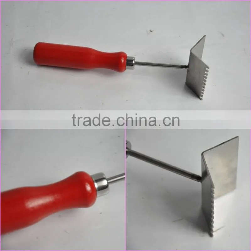 NEW TYPE! red wood handle stainless steel queen excluder cleaner