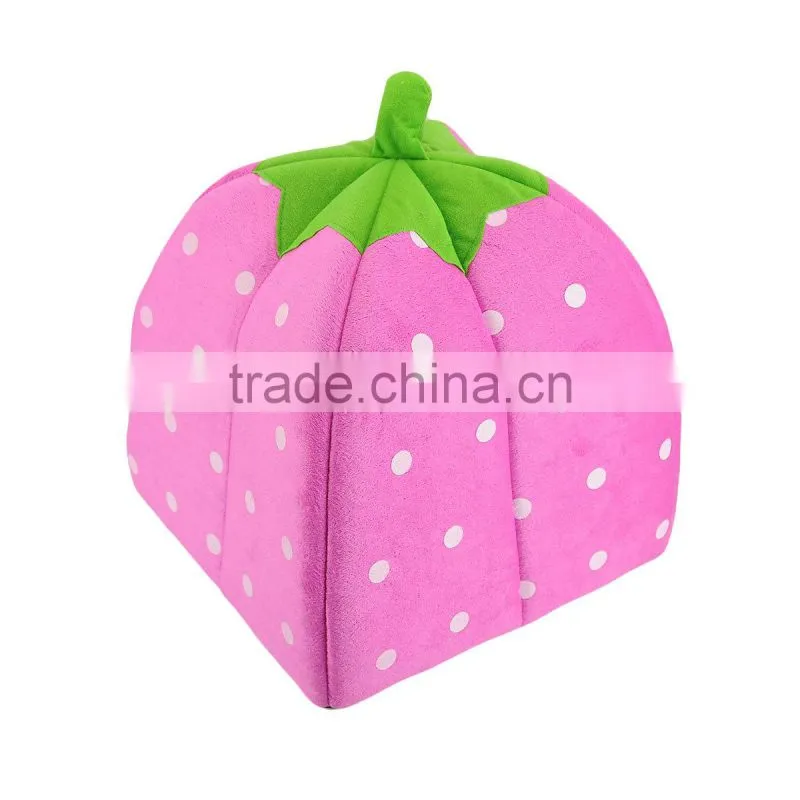 New Arrival Foldable Strawberry Shape Sponge Pet House dog Bed Cute Pink L