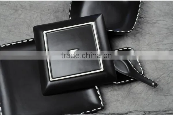 Square 5 Piece Porcelain Dinnerware Set with Dinner Plates, Salad Plates, spoon and flat plate