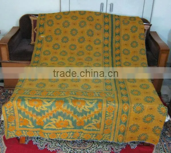 Wholesale Old Kantha Vintage patchwork quilt