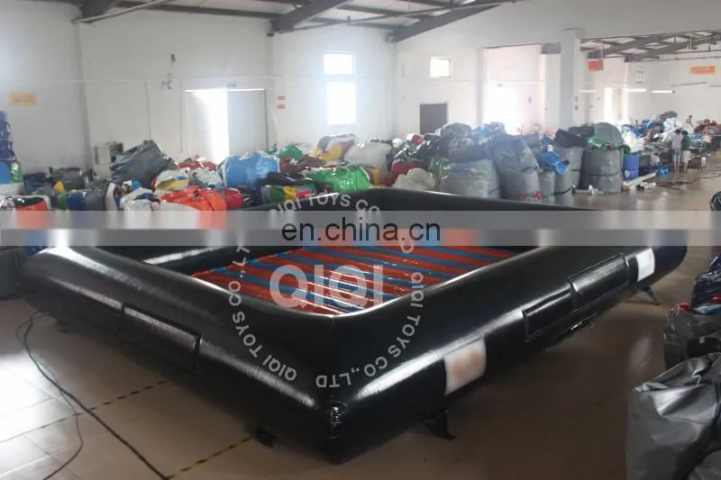 Inflatable balls bouncing mat for kids play