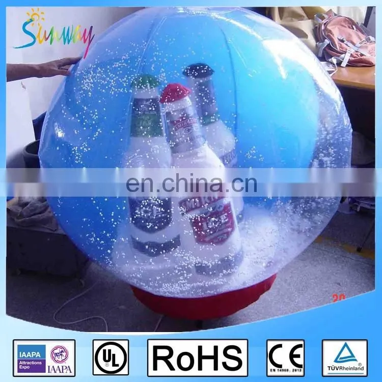2017 Attractive outdoor display giant inflatable snow globes with inflatable beer bottle