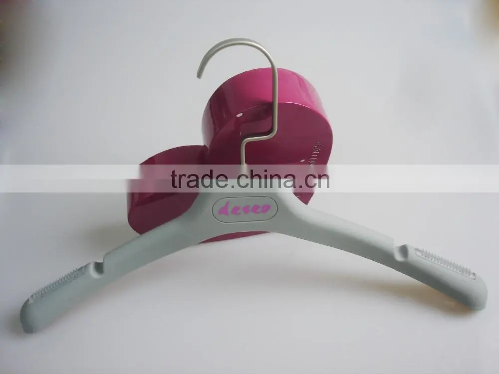 HA6993 new style rubber coated clothes hanger matching style suits hanger