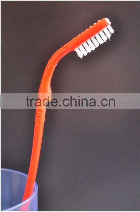 Tongue cleaner brush