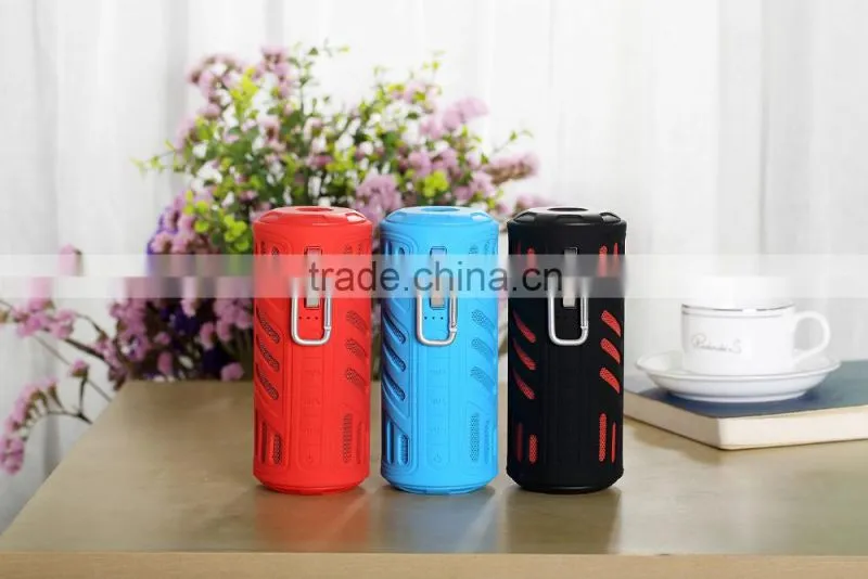 Hot Selling Bluetooth Speakers Waterproof with Flashlight SS8896