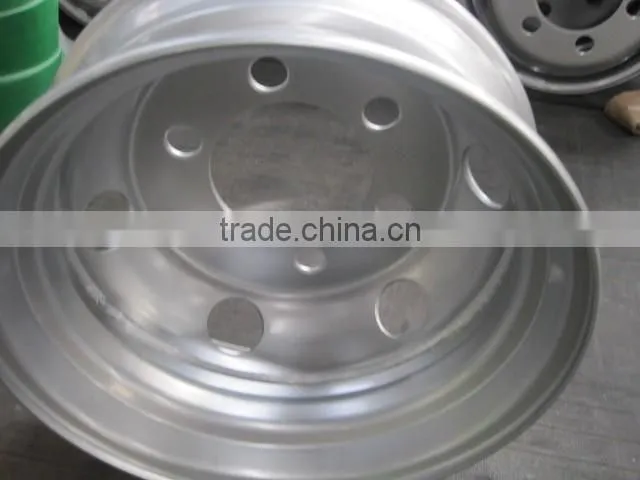 Tubeless truck steel wheel rim for tyre 8R17.5