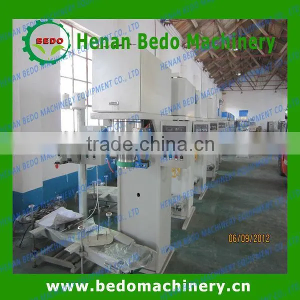 2013 The most eletronic packing machine/electronic packing scale supplier 008613253417552