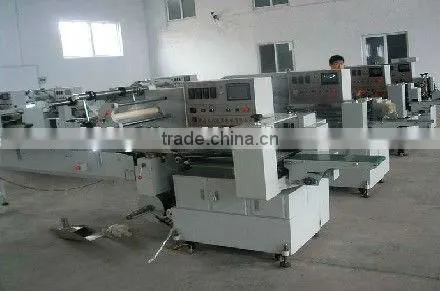 Pillow Automatic Flow Croissant Bread Pack Machine