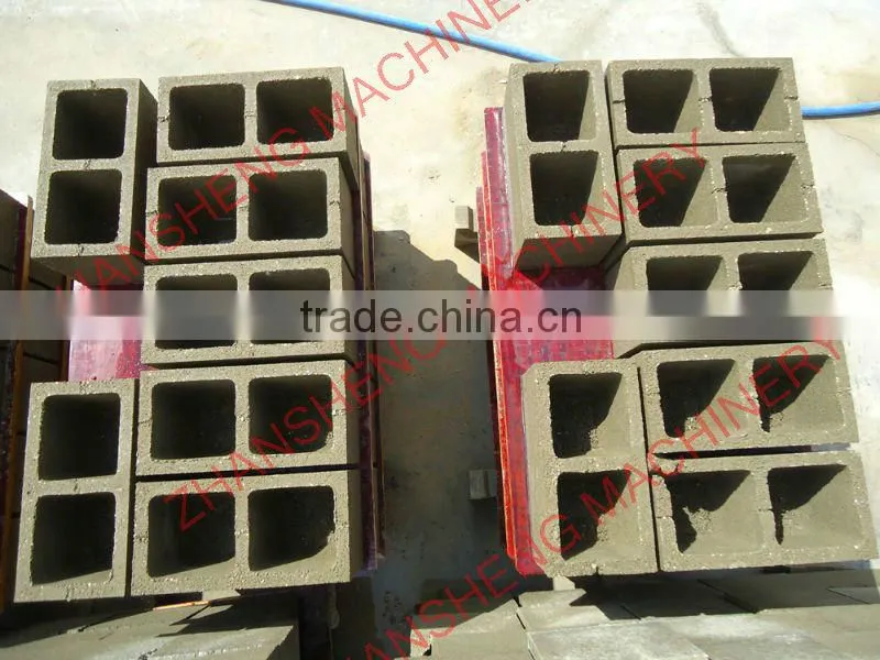 Fly ash brick machine