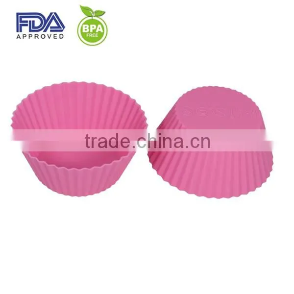 Silicone Baking Cups / Muffin Molds - 12 Reusable Cupcake Liners in Storage Container