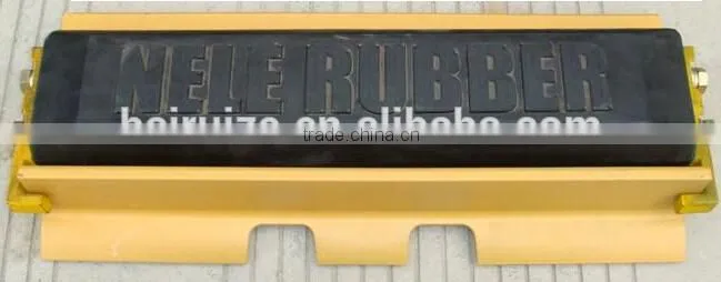 SUMITOMO SH300 rubber pad, SUMITOMO rubber track pad,SH300-2,LS2650FJ-2,LS2800FJ2,LS2800F2,LS3400EA,LS3400FJ,LS5800FJ