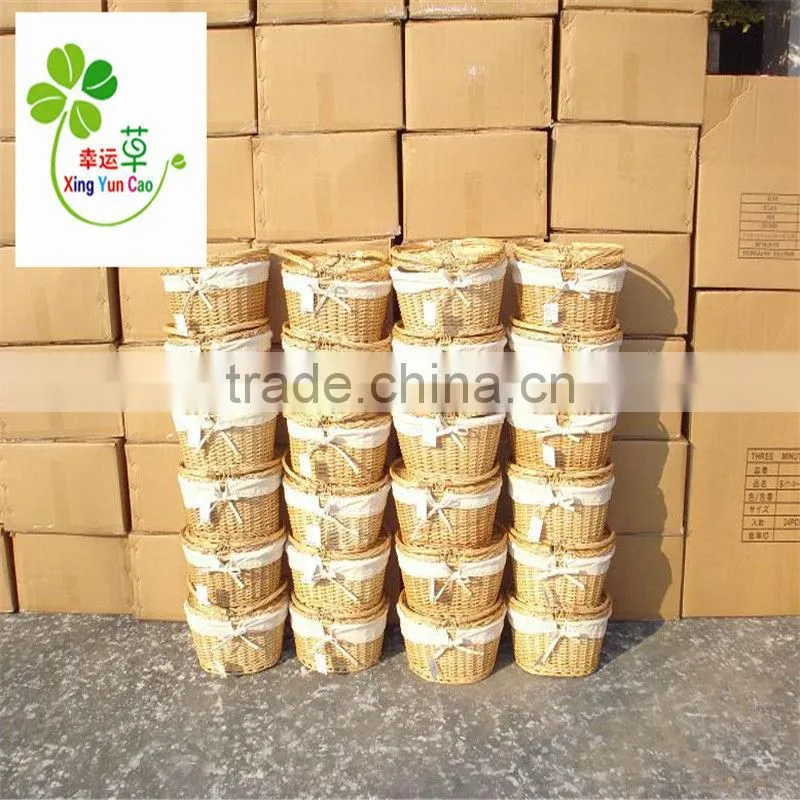 cheap wicker baskets with lid and lining