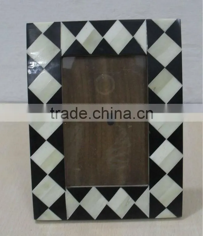 Stylish Photo Frames