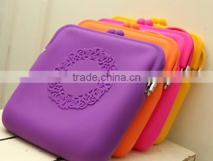 pattern shoulder bag,shoulder long strip bag,silicone shoulder bag