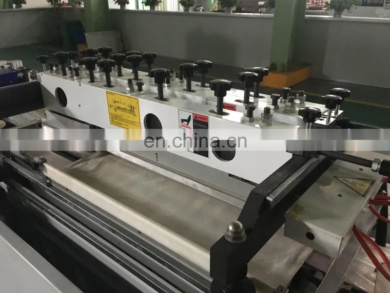 3 sides sealing bag making Machine ( with central sealing function )