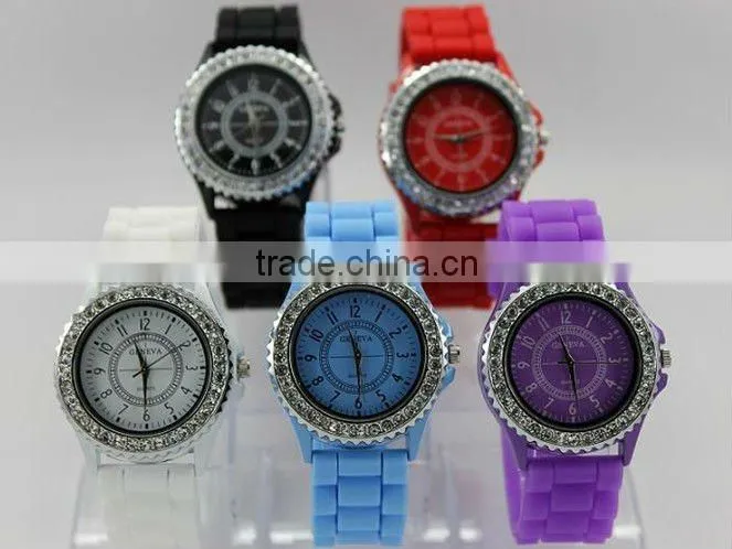Plastic Geneva diamond watches with Japan movement