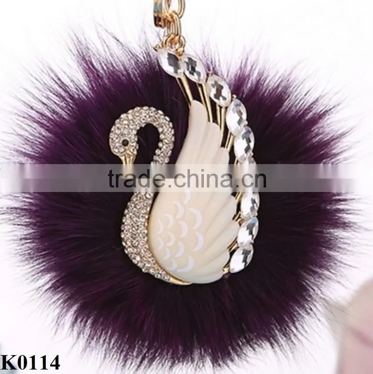 Hot Luxury Car Rhinestone Fox Fur Ball Key Chain women's car keychain plush fur ball swan keychain charm colored key chain K0114