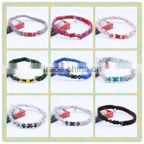 sports team philadelphia phillies three rope necklace