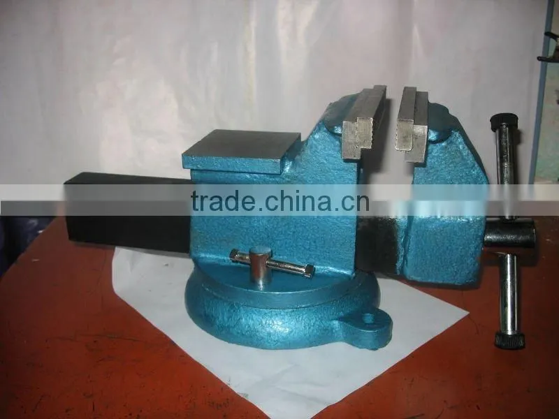 83 Type With Anvil Swivel Base Bench Vise of Heavy Duty