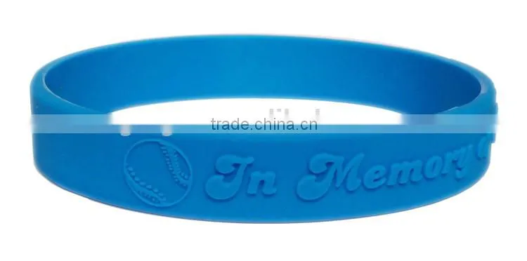 High qulity silicone with unicolor embossed bracelets