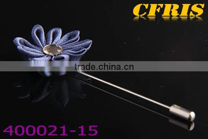 2016 New arriving coniferous flower with crystal inlaid lapel pins