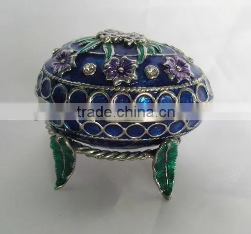 Egg Shaped Metal Jewelry Box For Wedding Souvenir