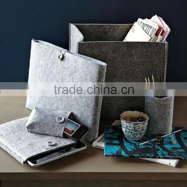 Simple Felt ipad holder/pouch