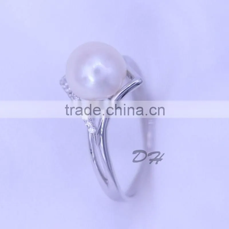 Cheap rhinestone freshwater flat pearl ring wholesale price