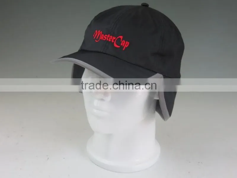 Sports Baseball Cap with Fleece Inside and Earmuff