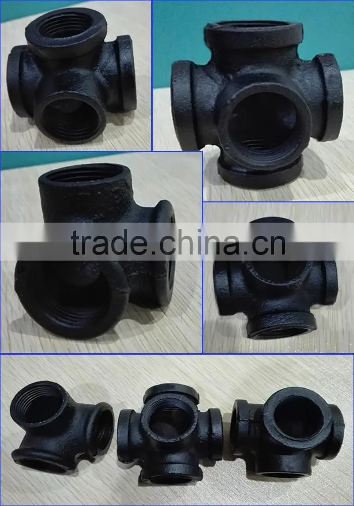 3-D black malleable iron Tee Cross pipe fittings