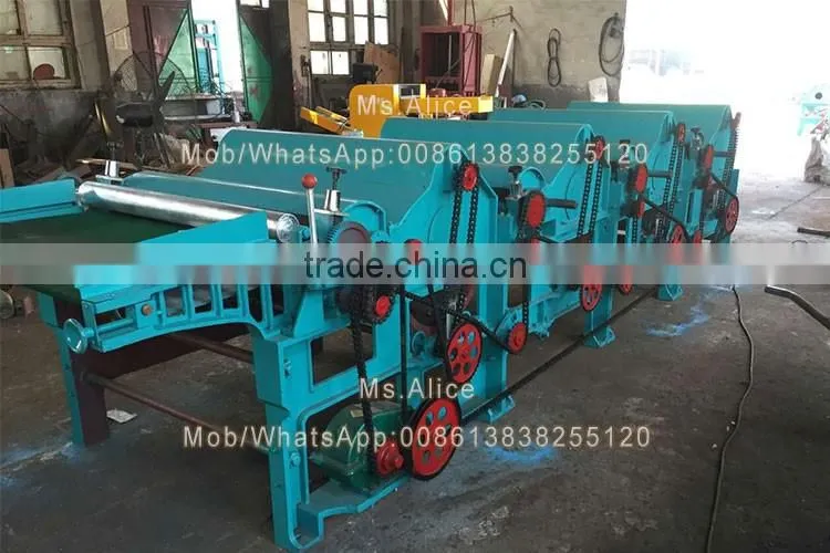 Multi-rollers waste clothing polyester fiber tearing machine