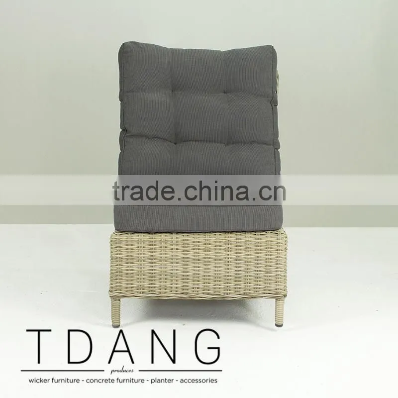 Hanna Wicker Sofa Middle - New design Wicker Garden Sofa