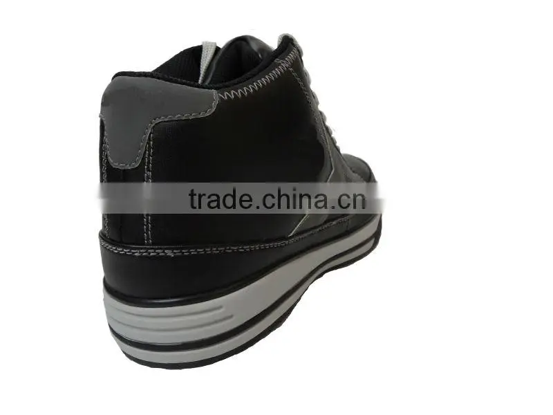 Steel Toe Anti statics Casual Looking Men Safety and Stylish Working Shoes