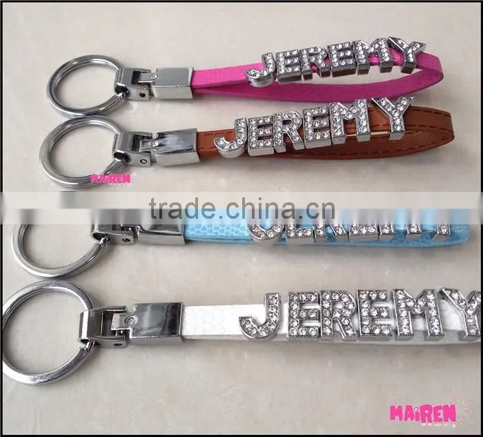 metal leather tourist souvenir name key chain with letter