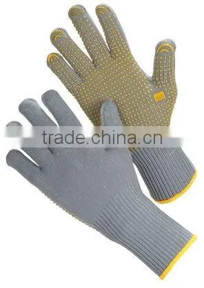 Grey Color String Knit Glove