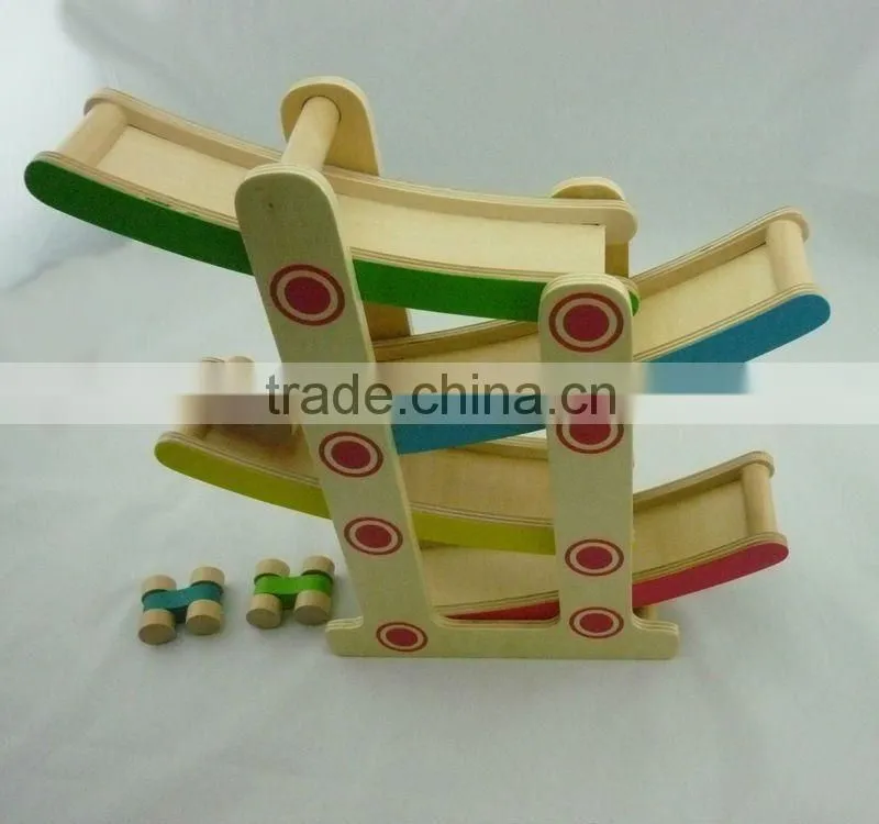 2014 top quality wooden racetrack and sliding racing car toy set for kids