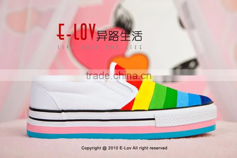 NO.WG007 2016 Hot sales high quality china service shoes for women