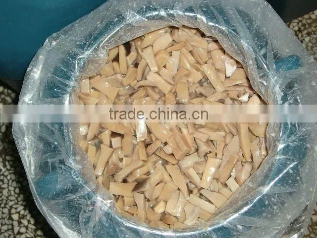 Vacuum boiled fresh eryngii mushroom in bags