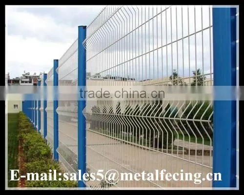 Galvanized welded wire mesh for wire fence panel
