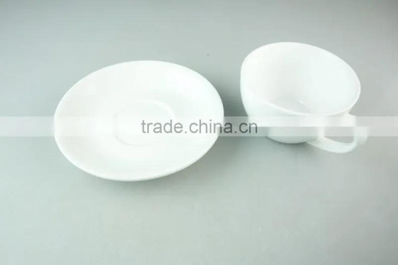 cheap stock pure white ceramic porcelain tea cup and saucer set