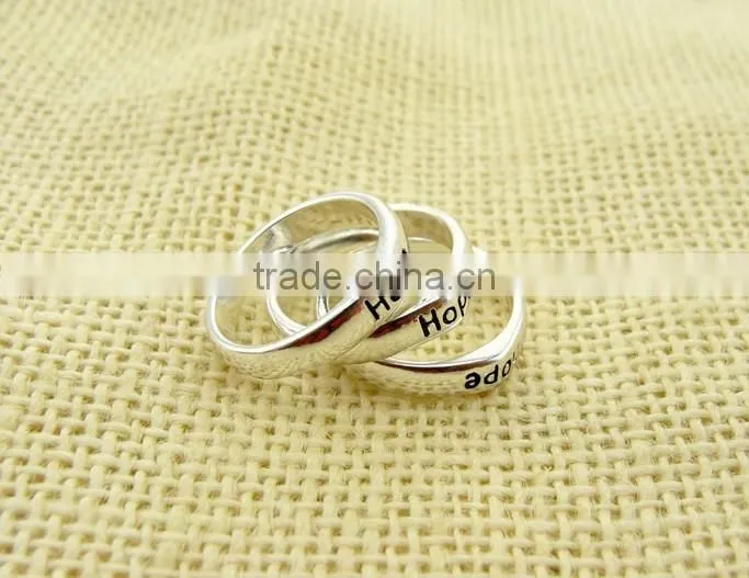 2015 hot sale silver color alloy letter rings for girls