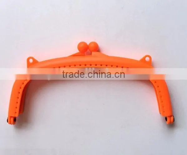 2016 new+ high quality plastic purse frame/bag accessory-16cm