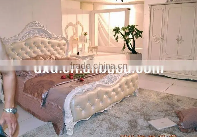 French Style Luxury Hotel Wood Bed