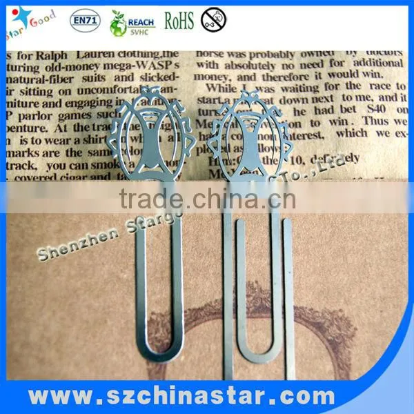 Beautiful shapes paper clip in square shape tin box