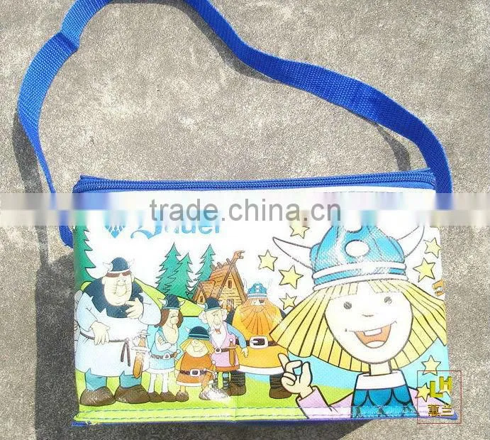 hot sale insulation lunch bags for kids Long shoulder cooler bag