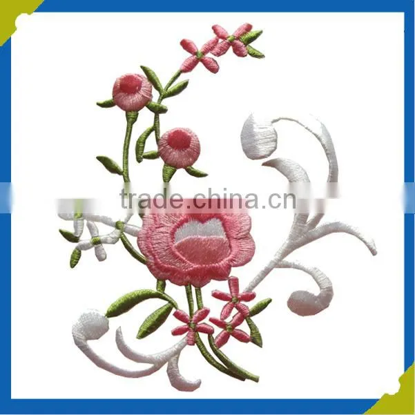 China Factory Selling Cheap Animal Embroidered Patch , Customized Designs are Welcome