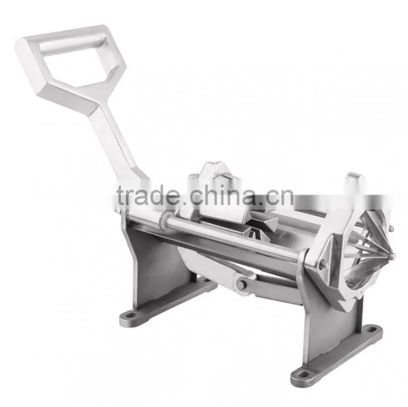 Manual fruit and vegetable cutter